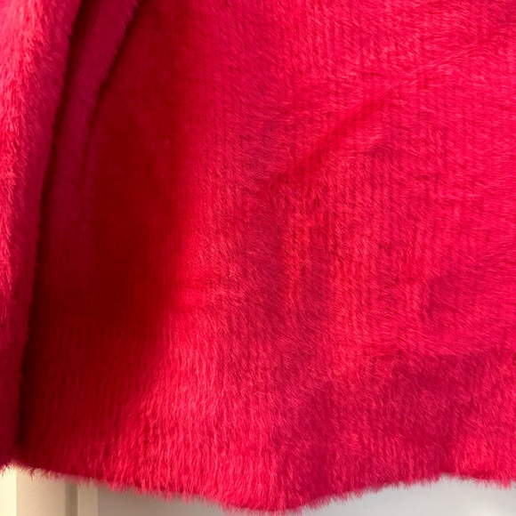 FREE PEOPLE: Hot pink fuzzy top - Picture 4 of 4